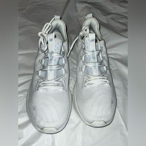 New Balance fuel cell pure white like new size 12